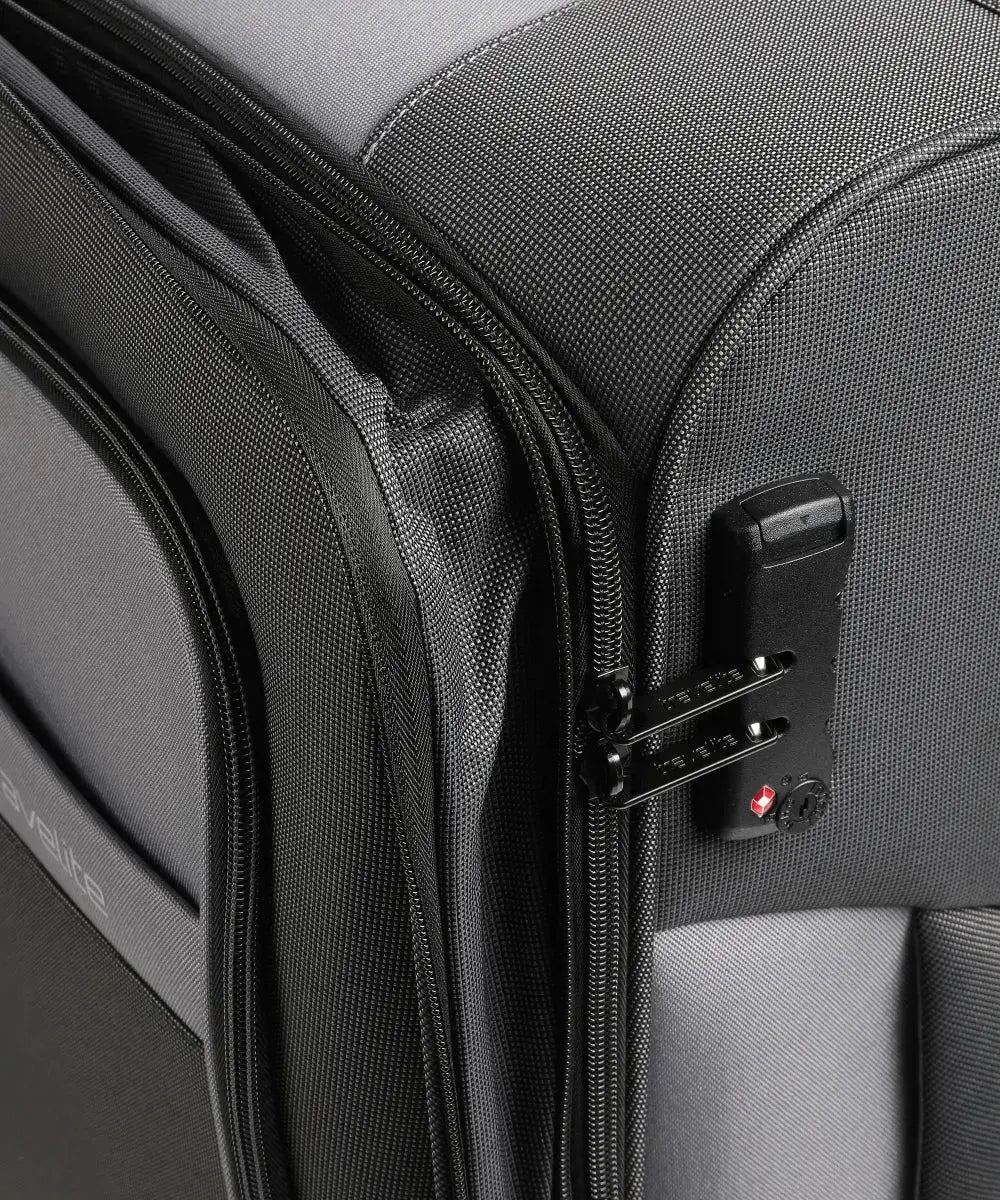 Travelite Viia Mellanstor Resväska - 67cm - Travels And Bags