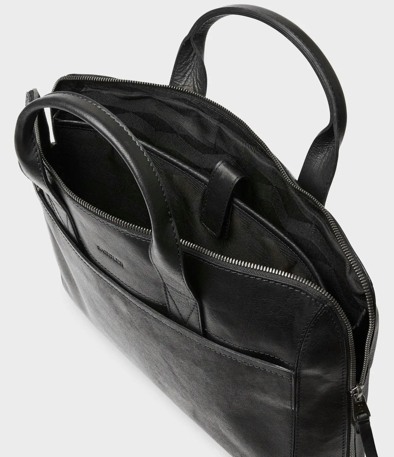 Saddler Gustav Datorväska 15" - Svart - Travels And Bags
