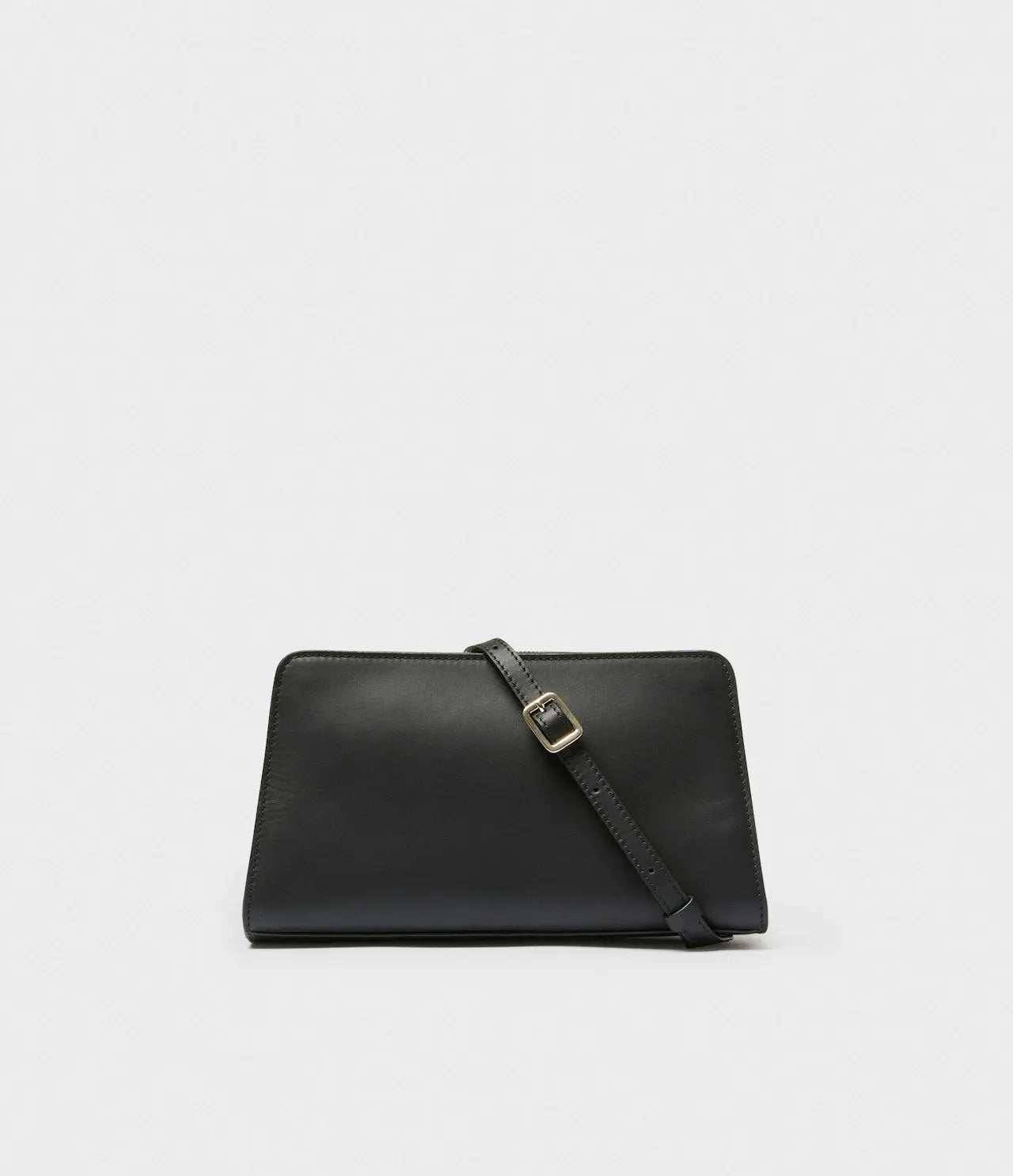 Saddler Roxen Axelremsväska - Travels And Bags