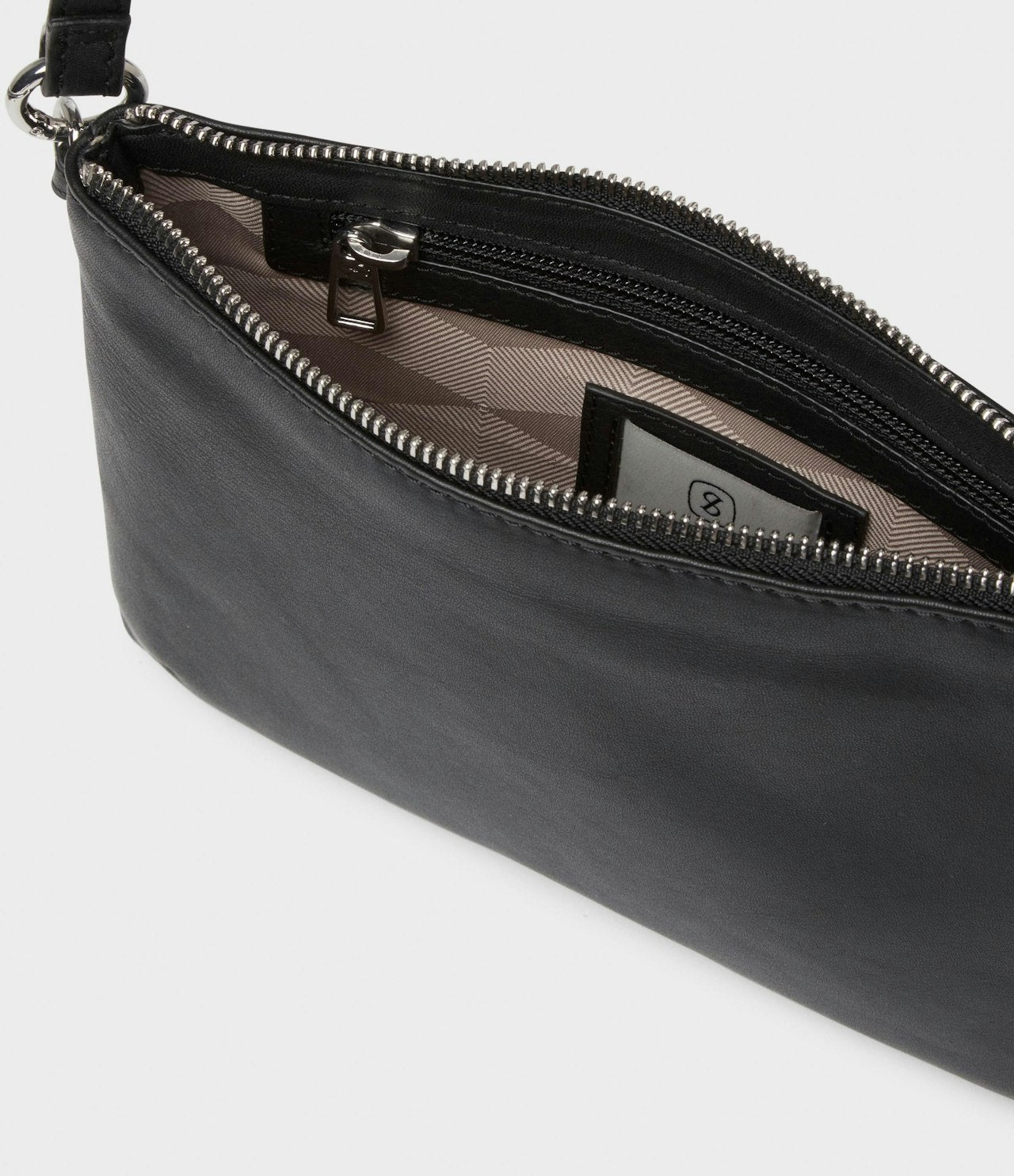 Saddler Frances Axelremsväska - Svart - Travels And Bags