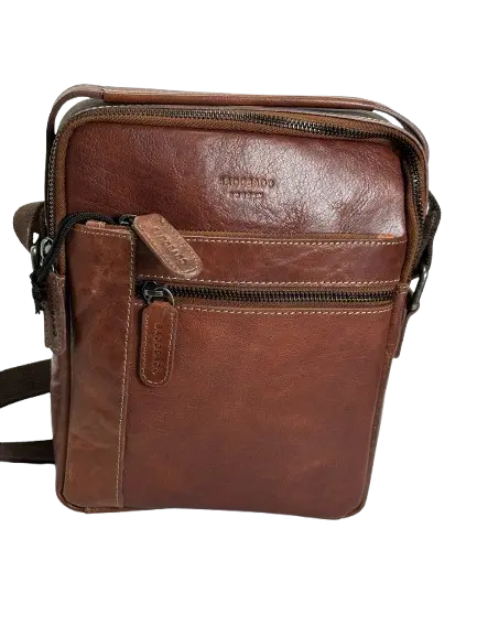BaooBaoo Crossbody Väska - Travels And Bags