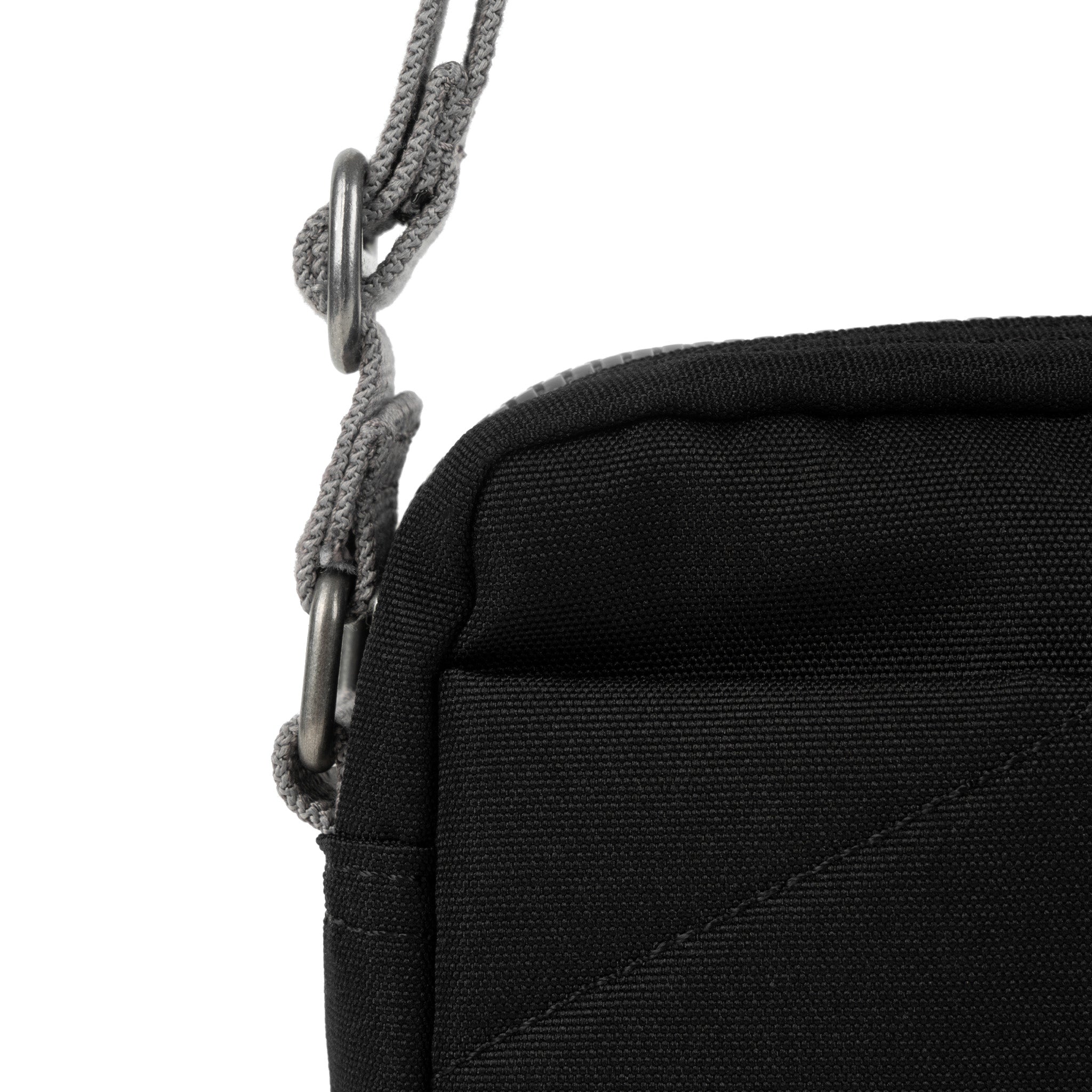 Roka London Bond Crossbodyväska