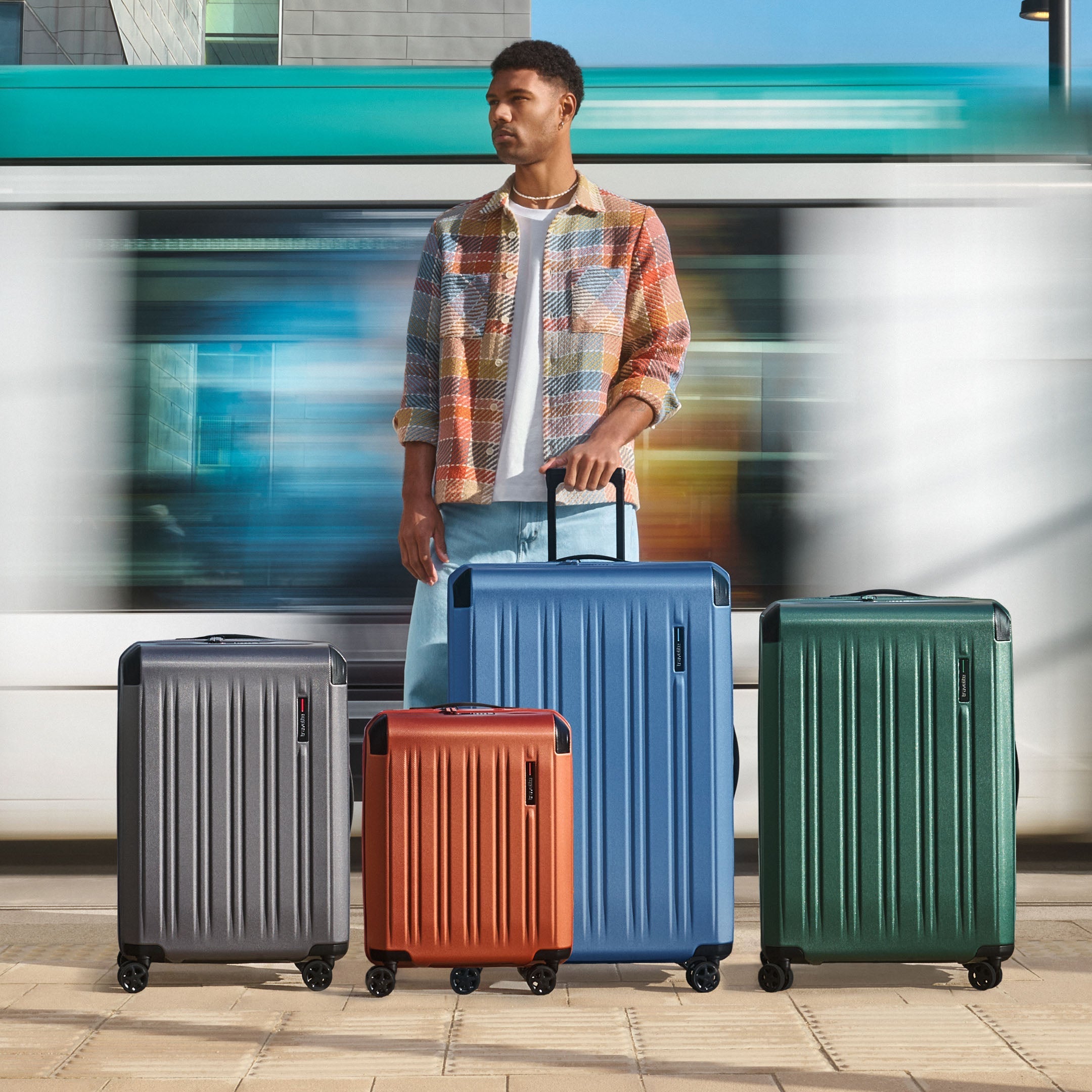 Travelite Dynamiic Trolley Expanderbar Mellanstor Resväska 66 cm