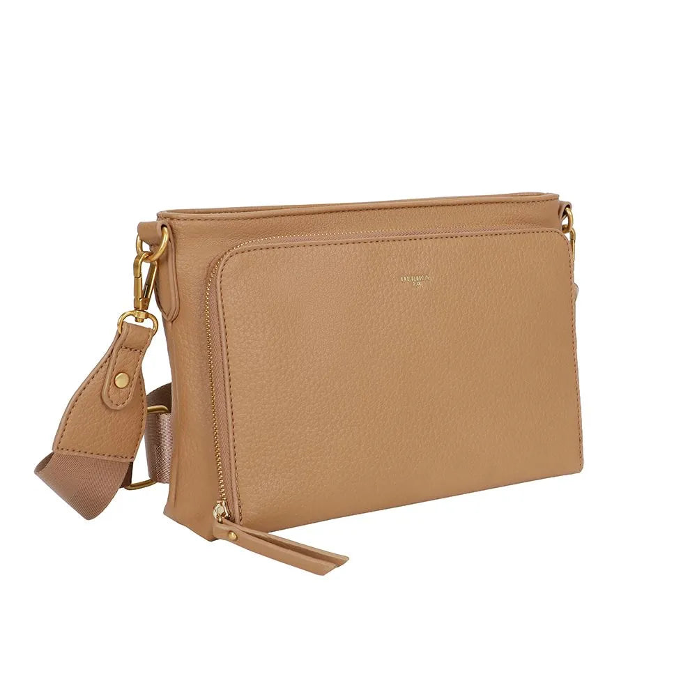 Ulrika Design Recycled PU 2.0 Axelremsväska Liten 19x27x8 cm