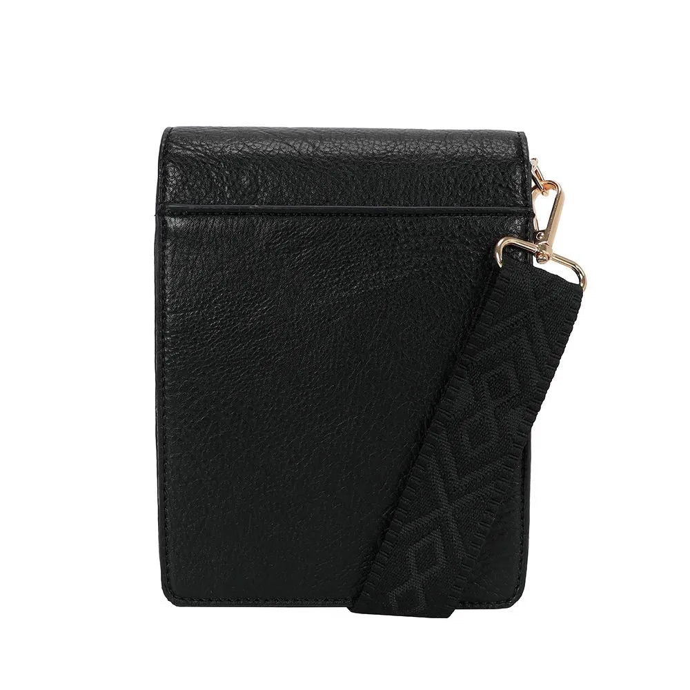 Ulrika Design Pocket Crossbodyväska Liten 21x15x4 cm