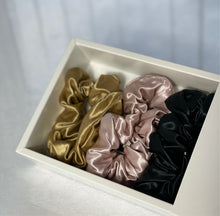 Ladda upp bild till gallerivisning, Scrunchies - 3 pack
